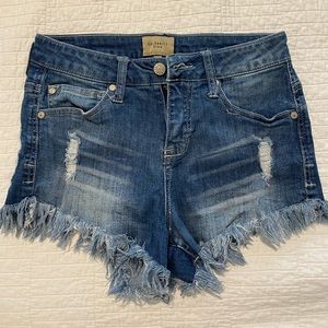 Celebrity Pink jean shorts size 25